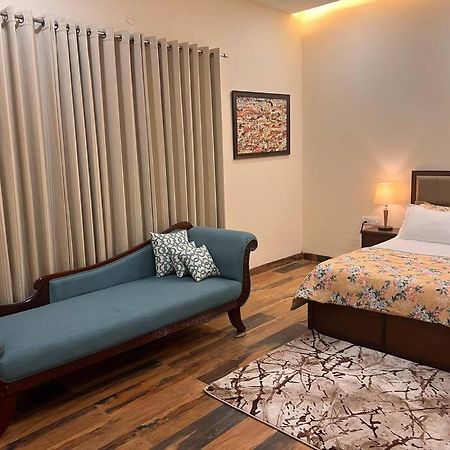 5Bhk Home Away From Home At Ranjit Avenue Amritsar Exteriér fotografie