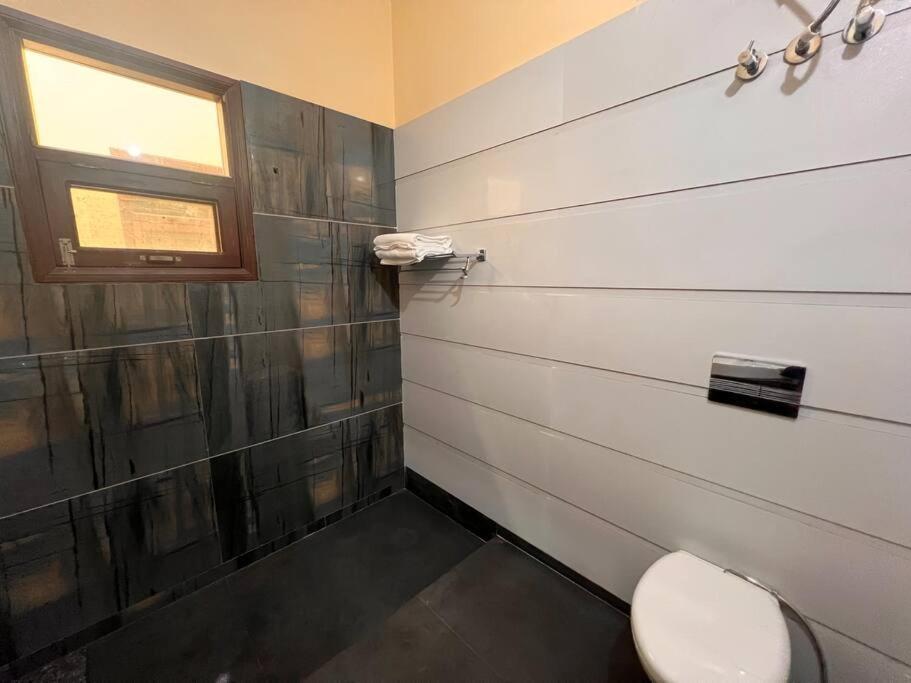 5Bhk Home Away From Home At Ranjit Avenue Amritsar Exteriér fotografie