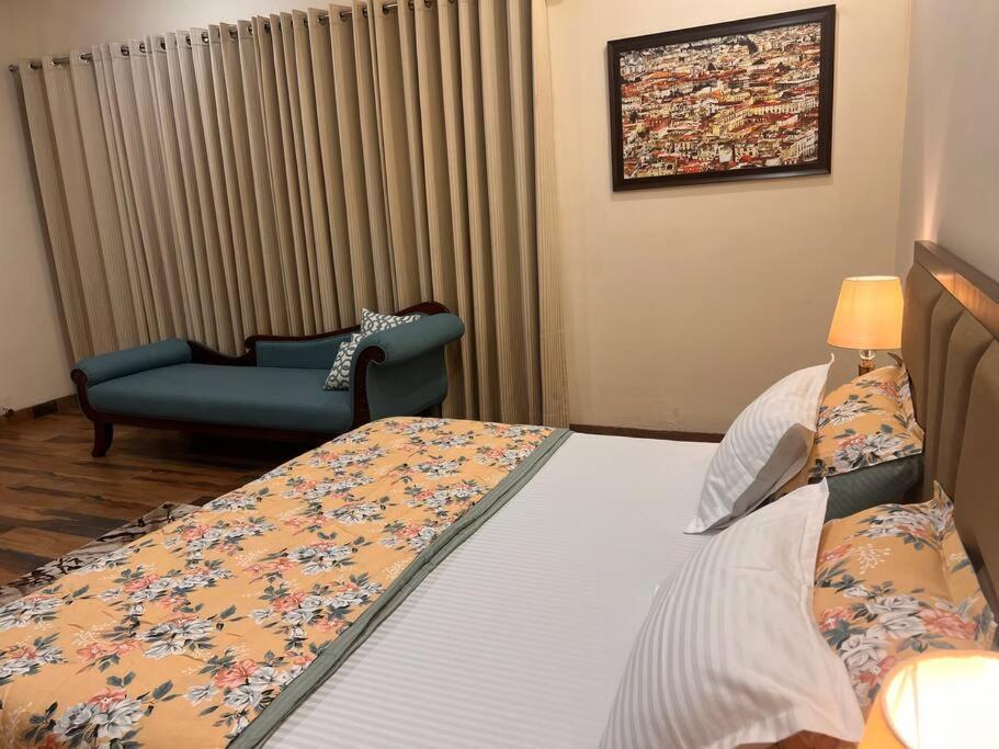 5Bhk Home Away From Home At Ranjit Avenue Amritsar Exteriér fotografie