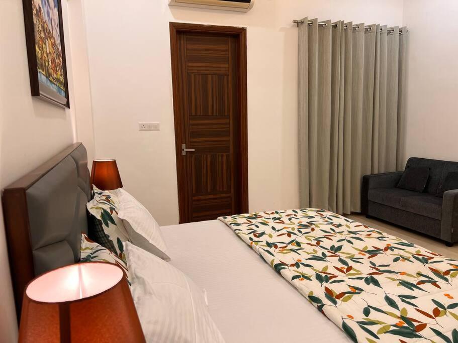 5Bhk Home Away From Home At Ranjit Avenue Amritsar Exteriér fotografie