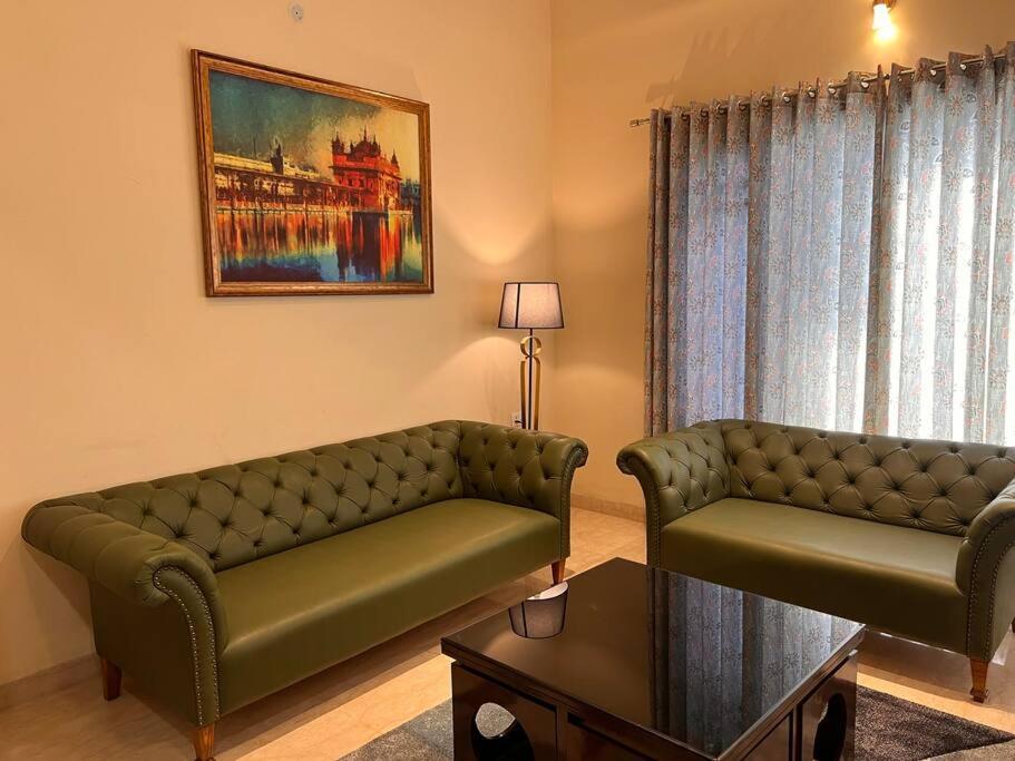 5Bhk Home Away From Home At Ranjit Avenue Amritsar Exteriér fotografie