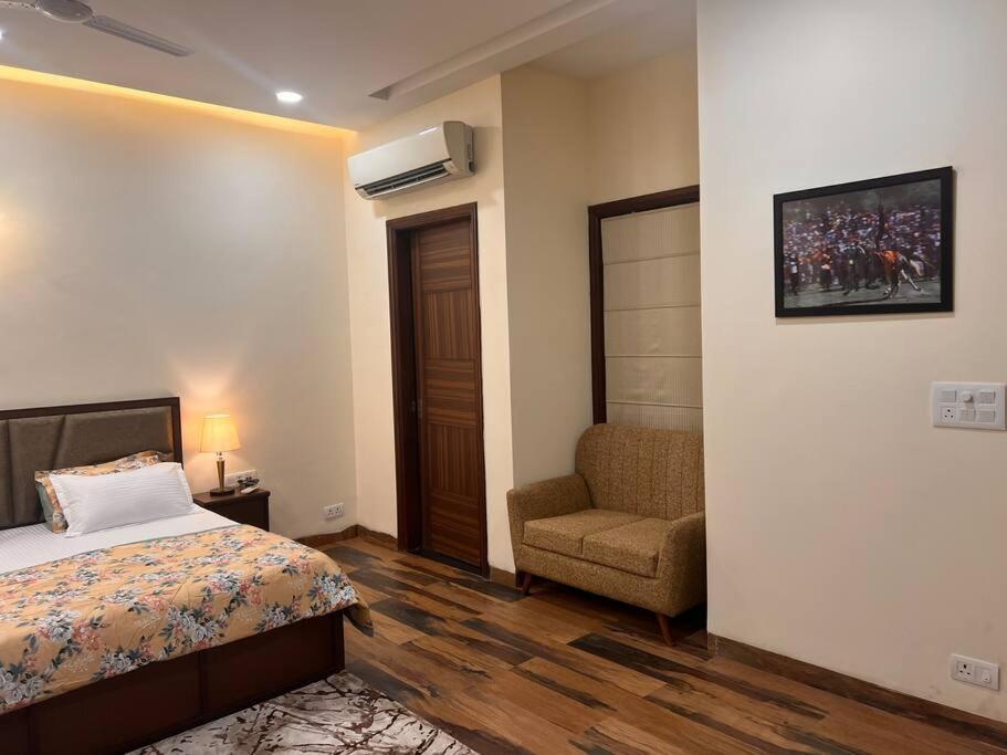 5Bhk Home Away From Home At Ranjit Avenue Amritsar Exteriér fotografie