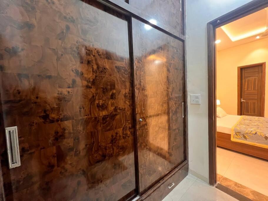 5Bhk Home Away From Home At Ranjit Avenue Amritsar Exteriér fotografie